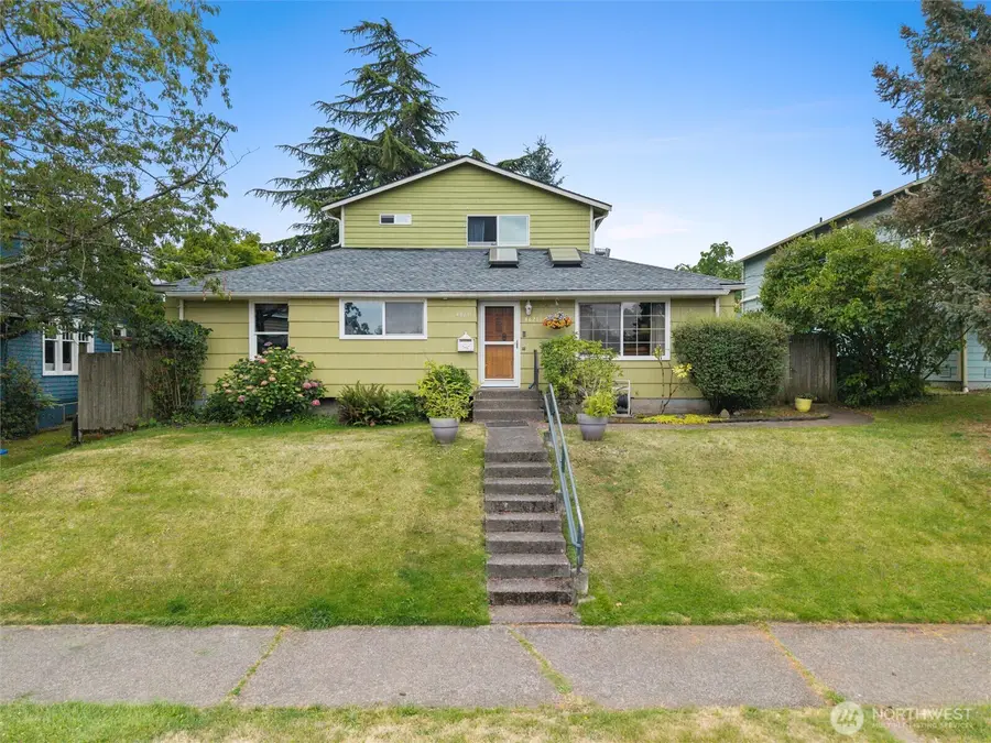 4821 S Brandon Street, Seattle, WA 98118 - #2