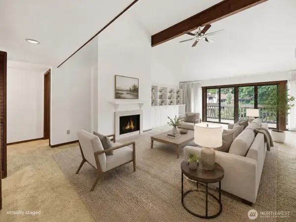 1624 NE 140th Street #M5, Seattle, WA 98125