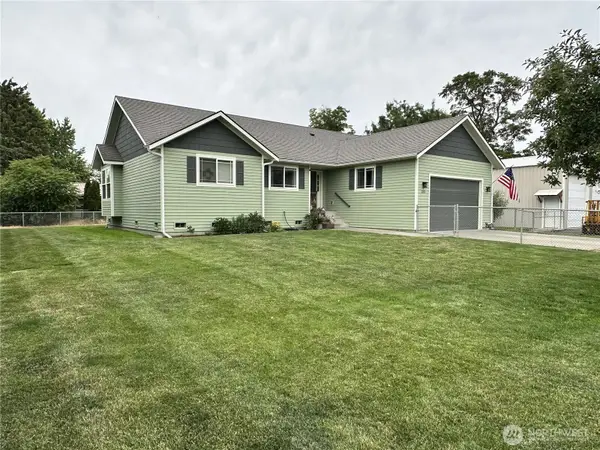 213 West Street, Waitsburg, WA 99361