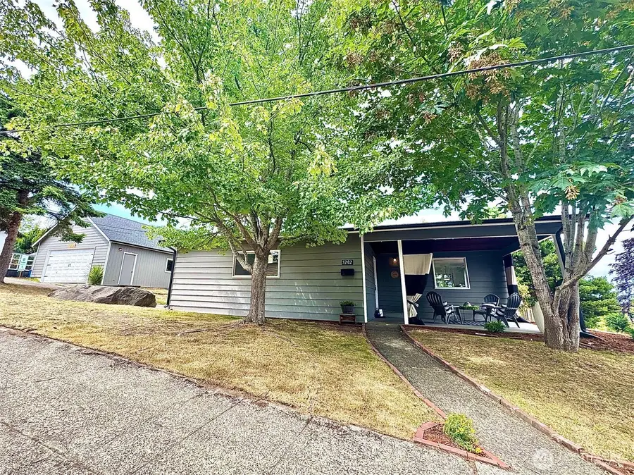5202 N Highland Street, Ruston, WA 98407 - #2