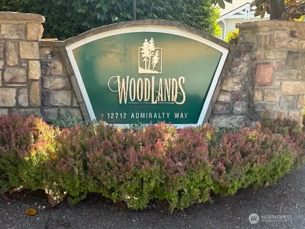 12712 Admiralty Way Se #D303, Everett, WA 98204