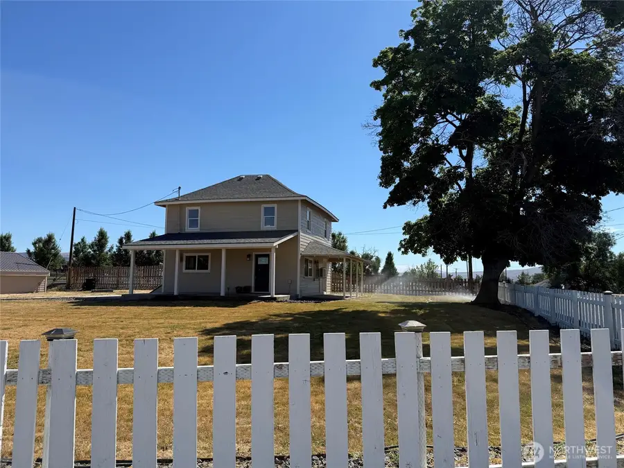990 Lancaster Road, Selah, WA 98942 - #2