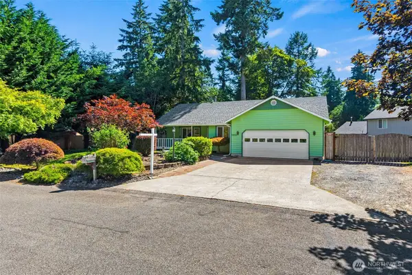 3930 Oxford Loop Se, Lacey, WA 98503