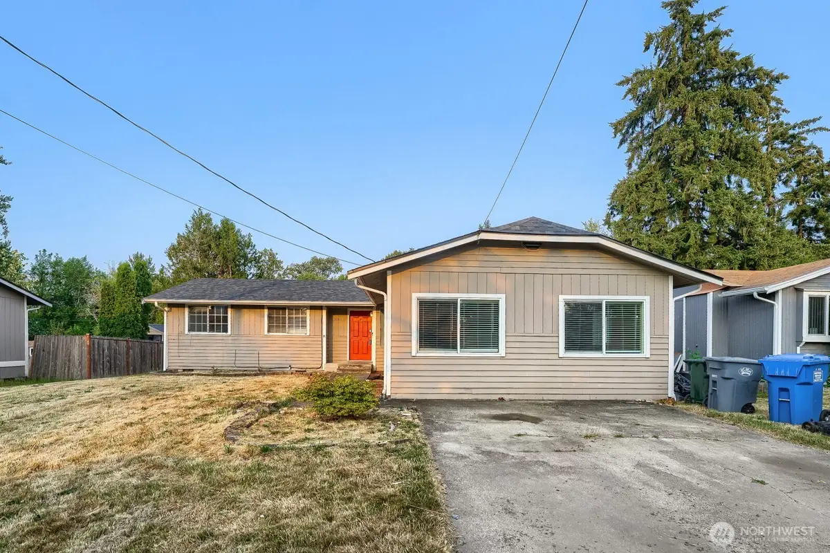 10311 D Street E, Tacoma, WA 98445 - #1