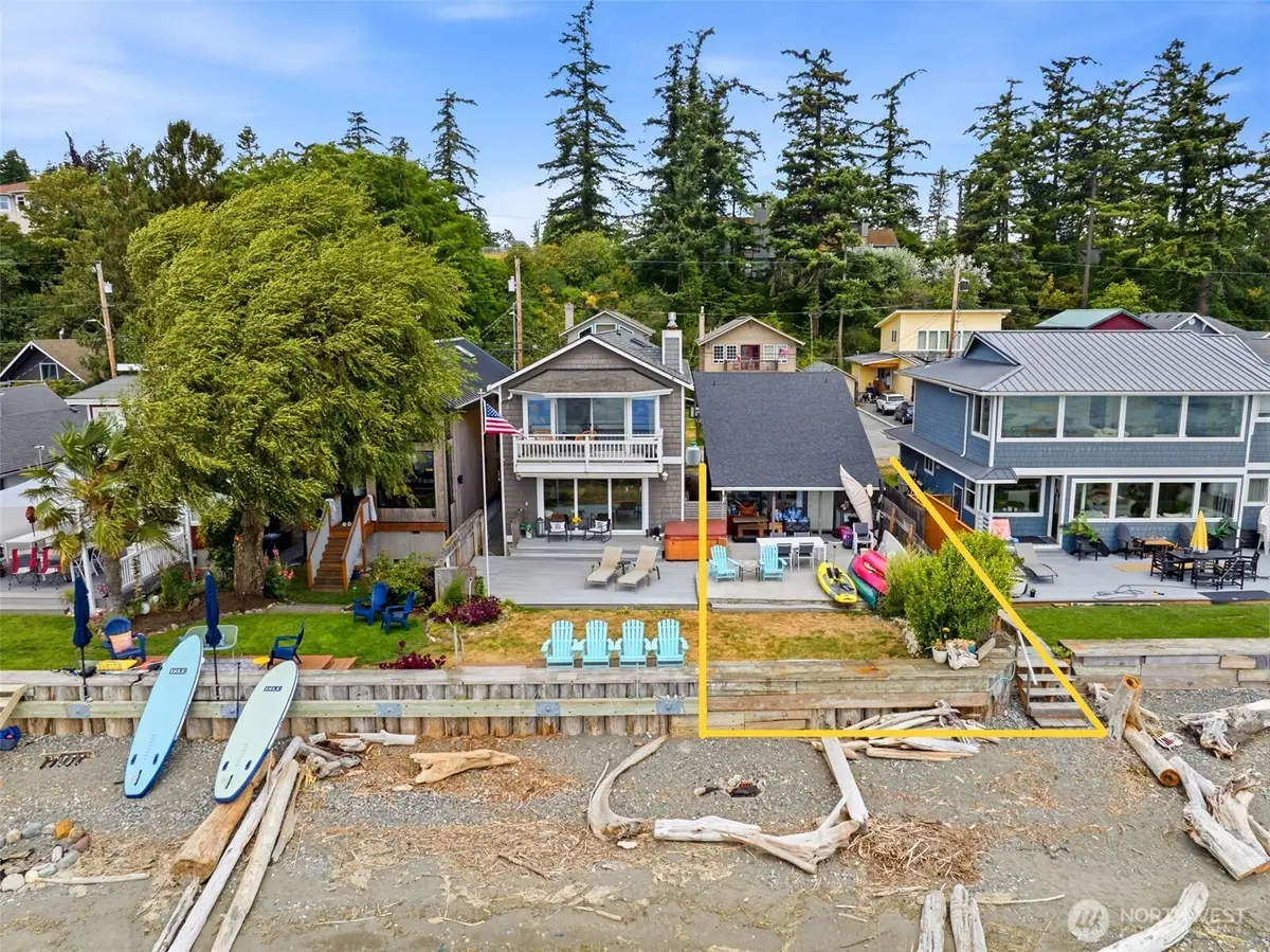 872 Juniper Pointe Lane, Camano Island, WA 98282 - #1