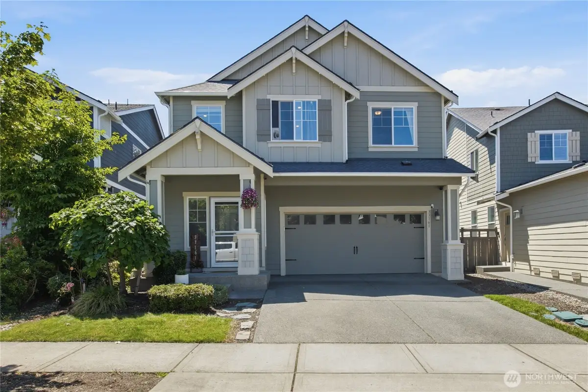 33161 Glacier Avenue Se, Black Diamond, WA 98010 - #1