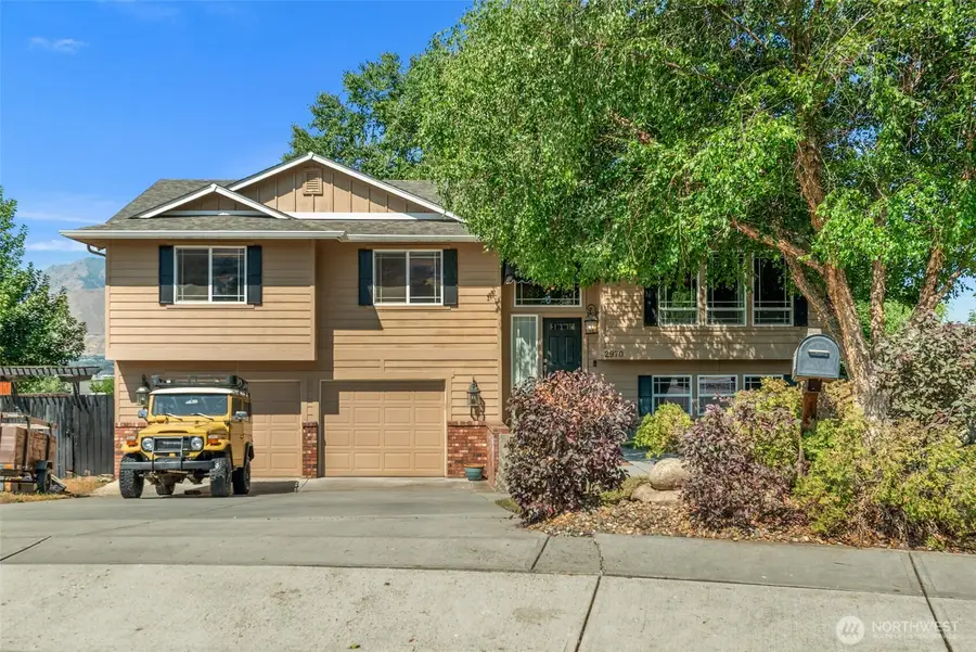 2970 Cascade Ridge, East Wenatchee, WA 98802 - #2