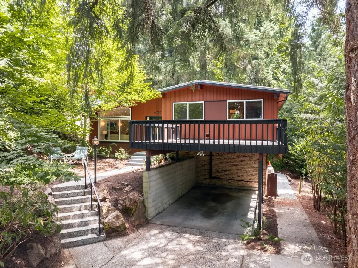 11706 36th Avenue Ne, Seattle, WA 98125 - #1