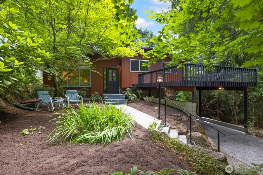 11706 36th Avenue Ne, Seattle, WA 98125 - #2