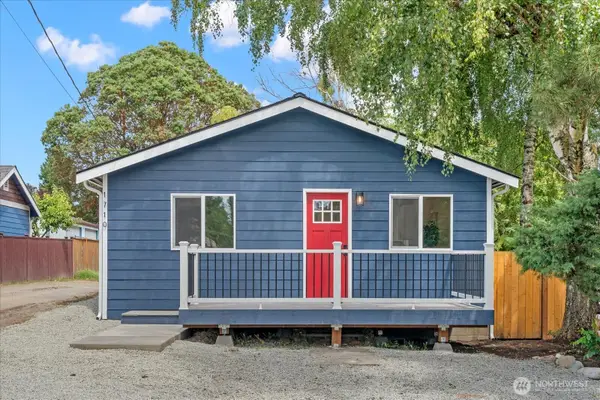 1710 SW 106 Street, Seattle, WA 98146