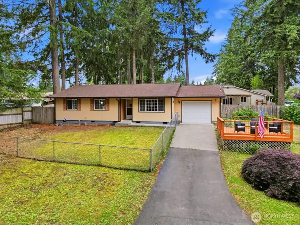 130 E Rainbow Drive, Shelton, WA 98584