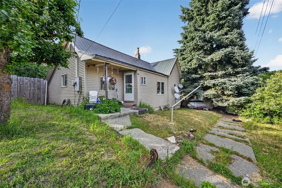 207 W Montana Avenue, Roslyn, WA 98941 - #3
