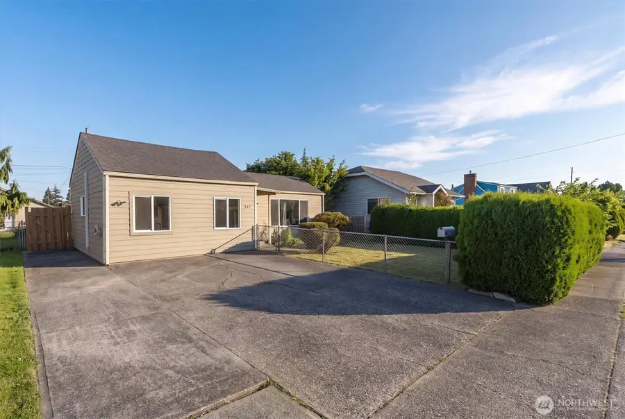 347 Colorado Street, Longview, WA 98632 - #2