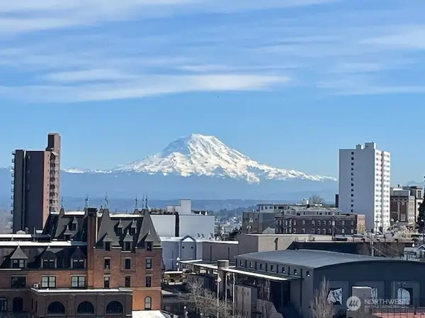 404 N D Street #11E, Tacoma, WA 98403
