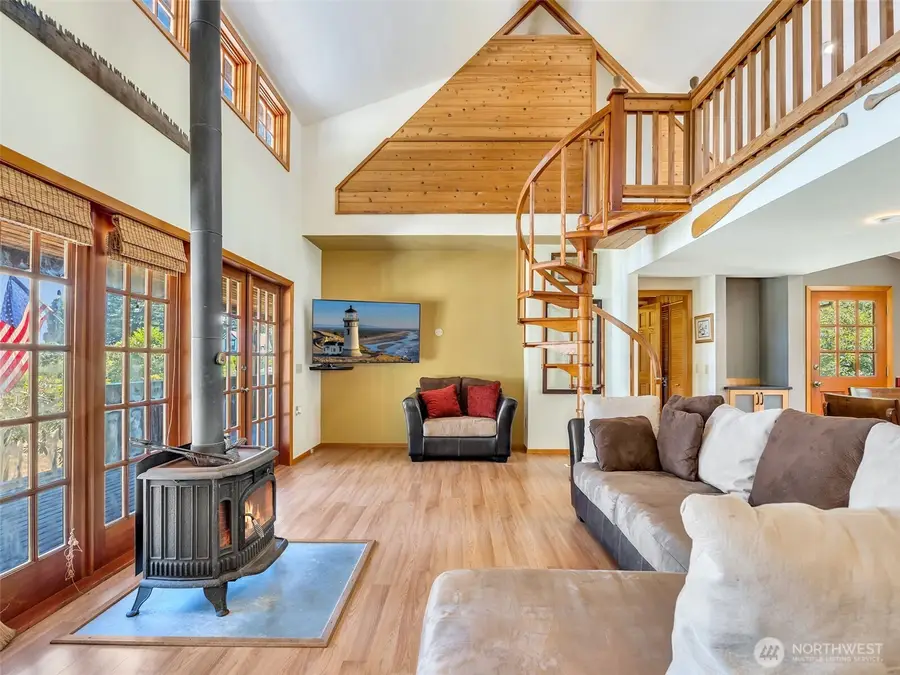 33811 Territory Road, Oysterville, WA 98641 - #3
