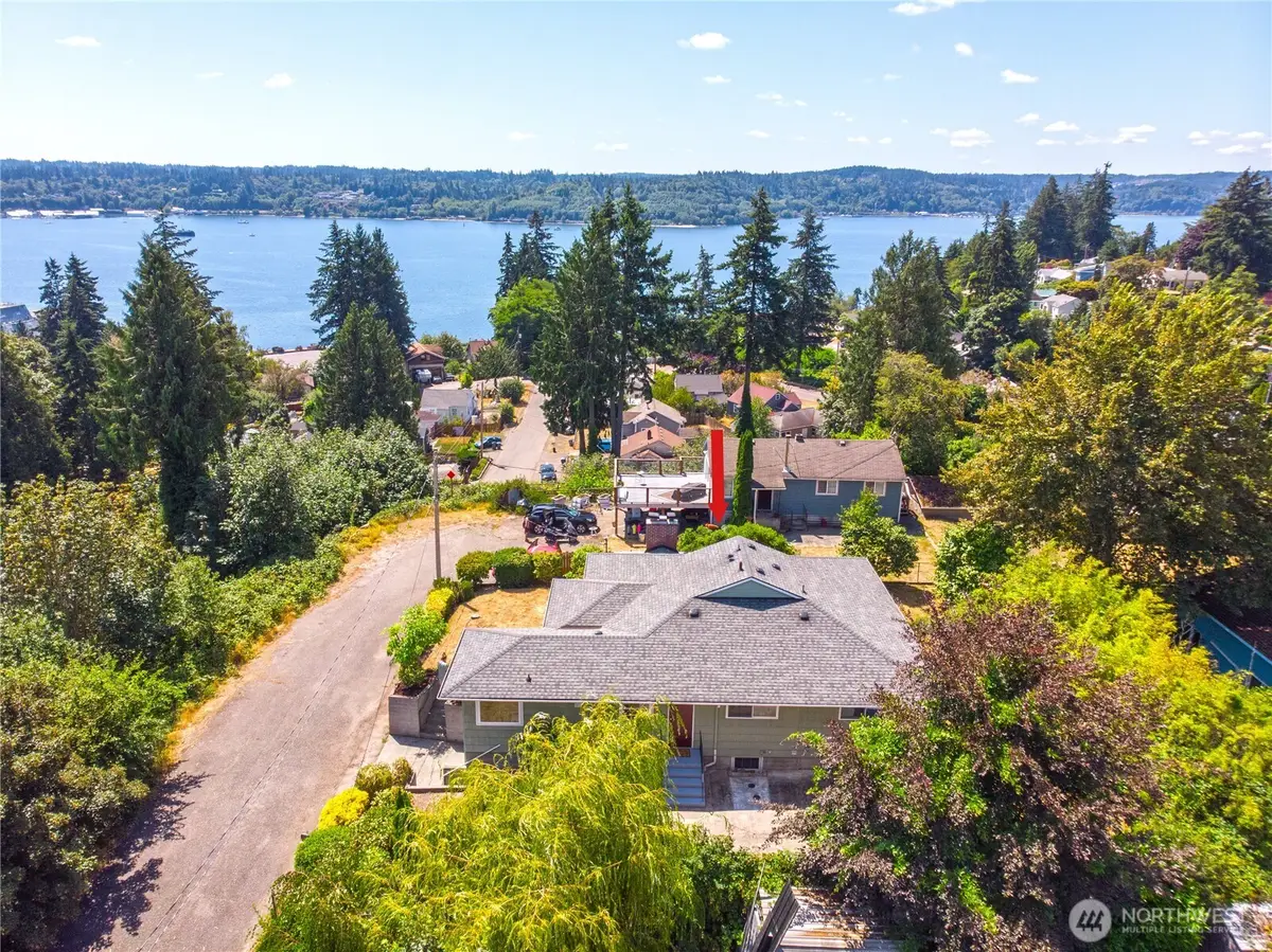 605 S Charleston Avenue, Bremerton, WA 98312 - #1