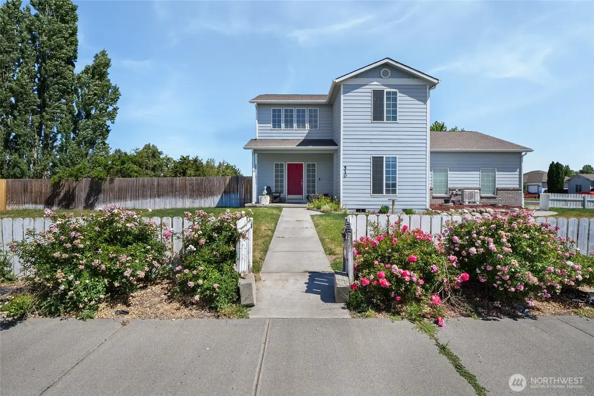 510 E Quintanilla Drive, Moses Lake, WA 98837 - #1