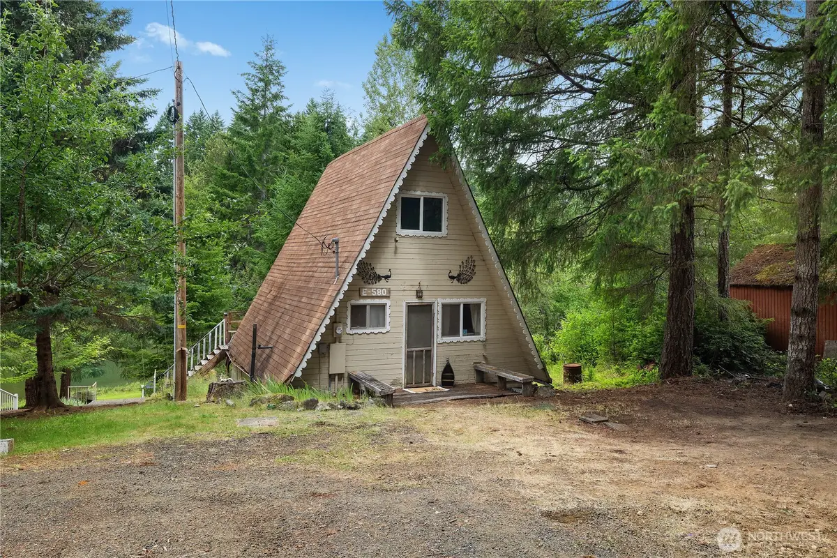 580 E Emerald Lake Drive E, Grapeview, WA 98546 - #1