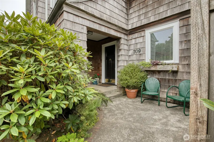 709 N "n" Street, Aberdeen, WA 98520 - #2