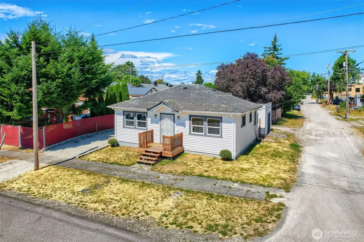 1315 S 43rd St, Tacoma, WA 98418 - #1