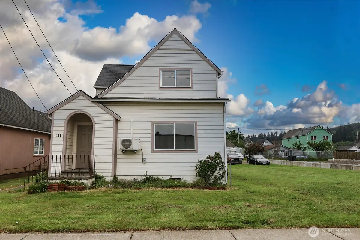 1111 Chenault Avenue, Hoquiam, WA 98550 - #1