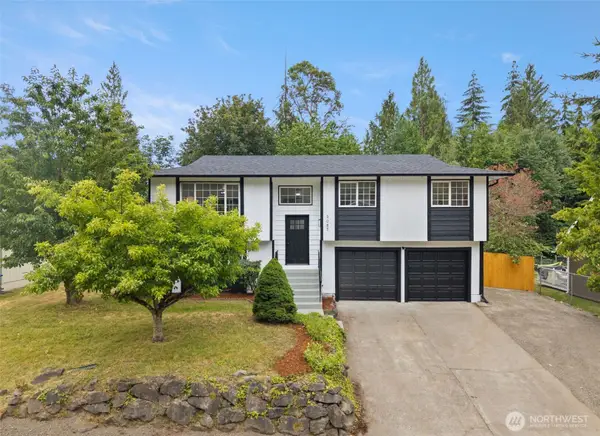 3085 Aegean Boulevard Ne, Bremerton, WA 98311