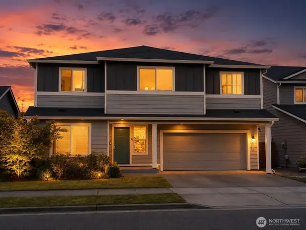 9135 Silverspot Drive Se, Tumwater, WA 98501