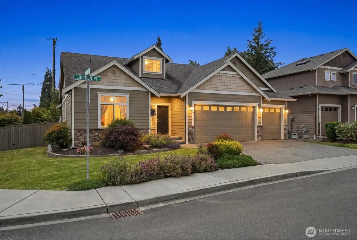 2210 Lincoln Place, Snohomish, WA 98290 - #1