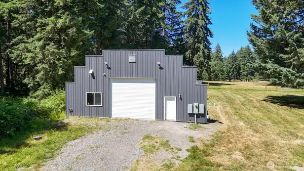 12936 Hubbard Street Se, Rainier, WA 98576