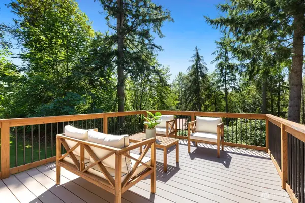 24735 SE Summit Landsburg Road, Ravensdale, WA 98051