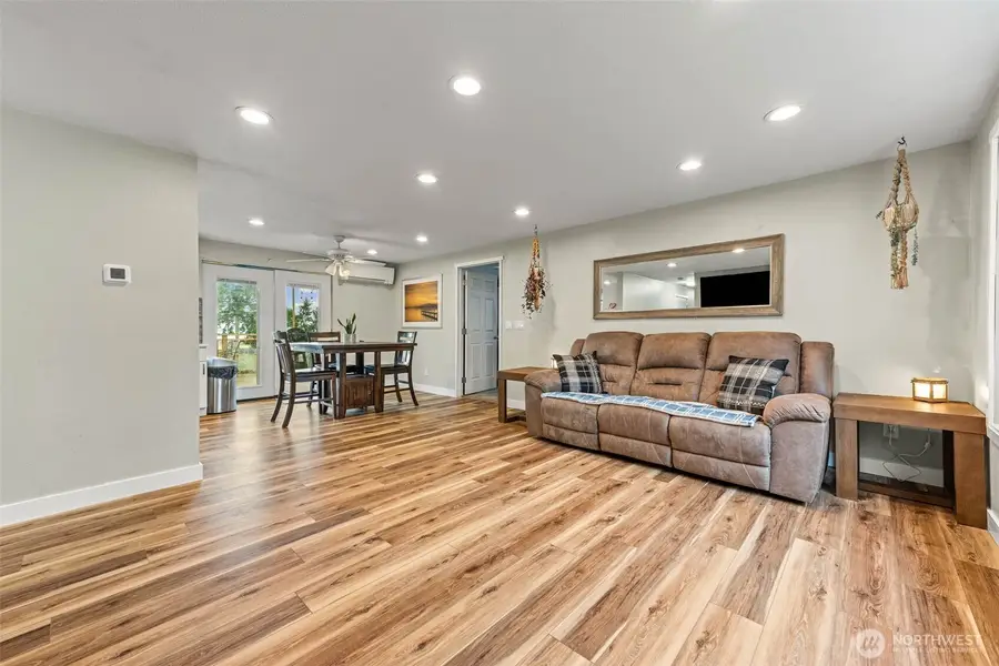 621 Crockett Lake Drive, Coupeville, WA 98239 - #3