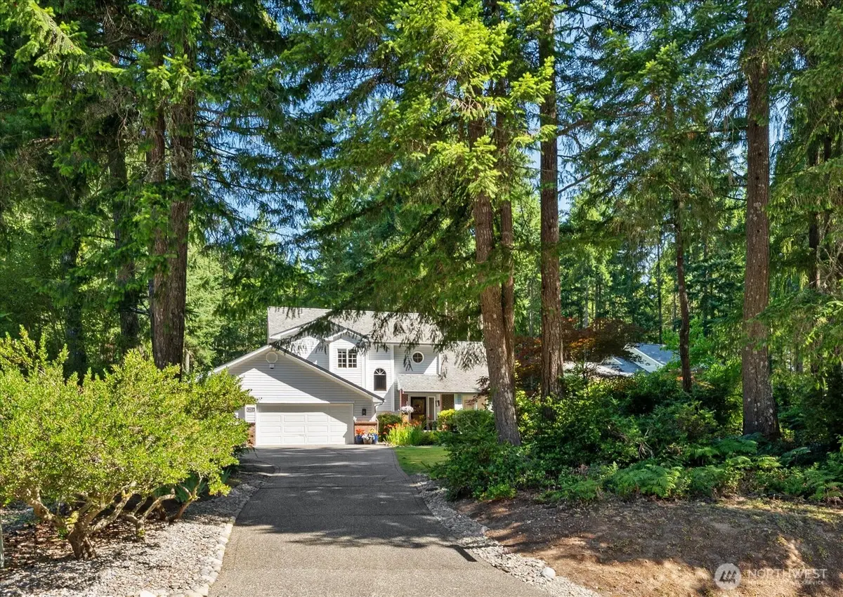 8925 Pebble Place Se, Port Orchard, WA 98367 - #1