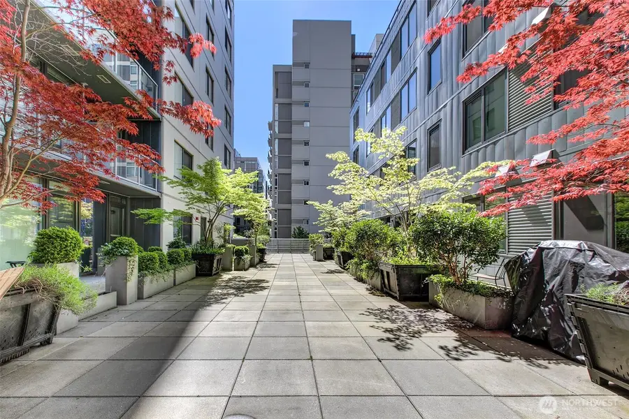 76 Cedar Street #603, Seattle, WA 98121 - #3