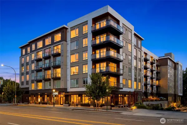 11903 NE 128th Street #P05, Kirkland, WA 98034