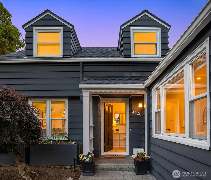 4720 NE 47th Street, Seattle, WA 98105 - #2