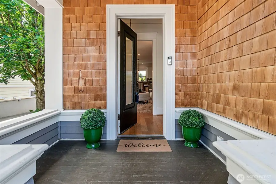 2217 4th Avenue N, Seattle, WA 98109 - #2