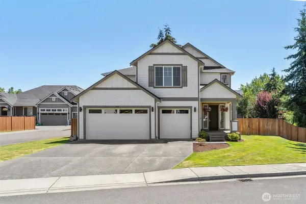 704 26th Avenue Ct, Milton, WA 98354