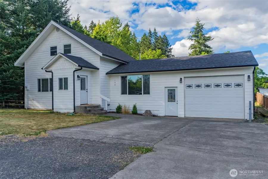 108 SW Campbell Street, Winlock, WA 98596 - #2