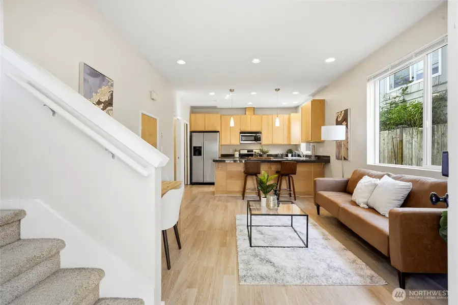 9054 17th Ave Sw, Seattle, WA 98106 - #3