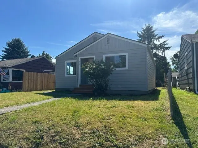 210 24th Avenue, Longview, WA 98632 - #2