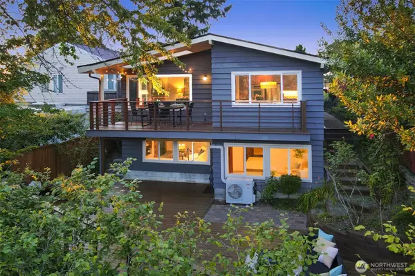 3927 SW Frontenac Street, Seattle, WA 98136