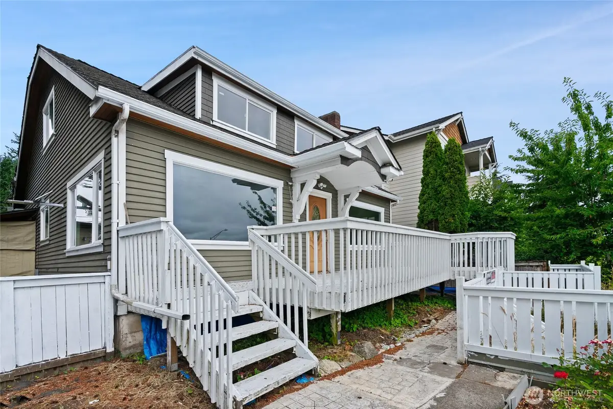 4012 Rucker Avenue, Everett, WA 98201 - #1