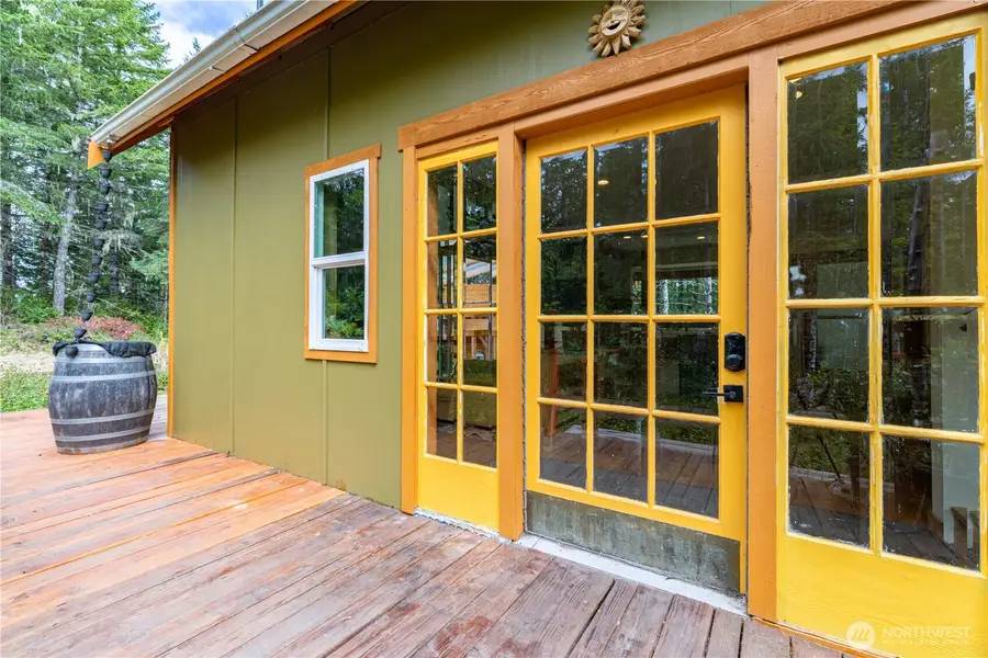 151 E Skyview Drive, Union, WA 98592 - #3