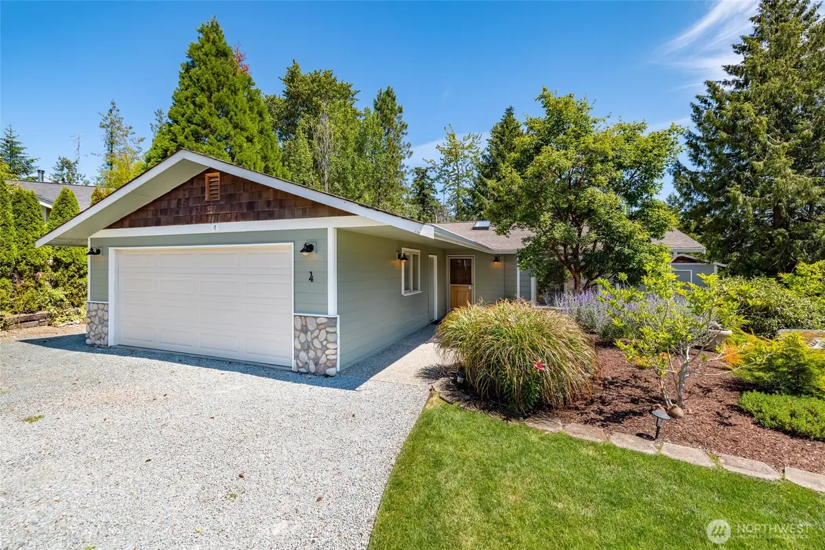 4 Quinault Way, La Conner, WA 98257 - #1
