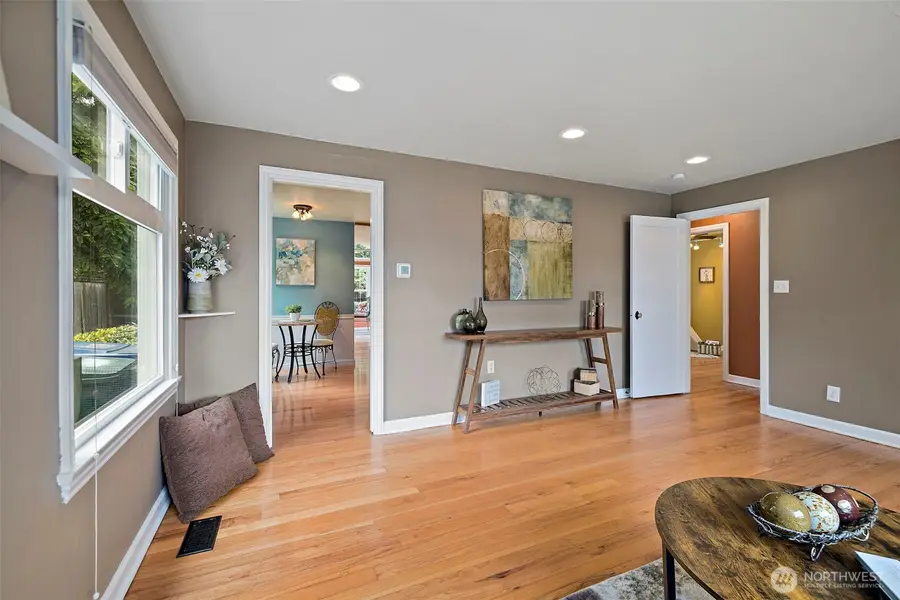 11326 14th Avenue Ne, Seattle, WA 98125 - #3