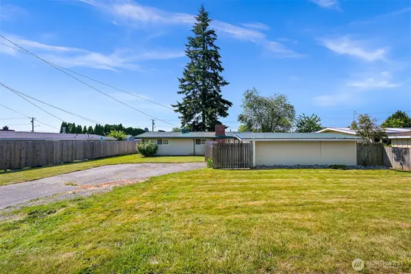 2267 Hawthorne Street, Ferndale, WA 98248