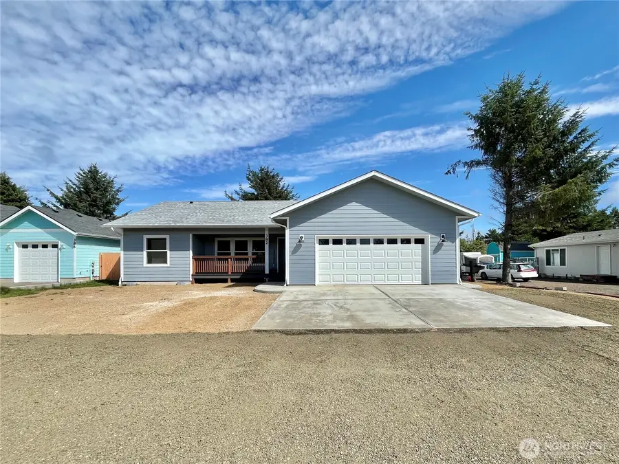 382 S Wynoochee Drive Sw, Ocean Shores, WA 98569 - #2