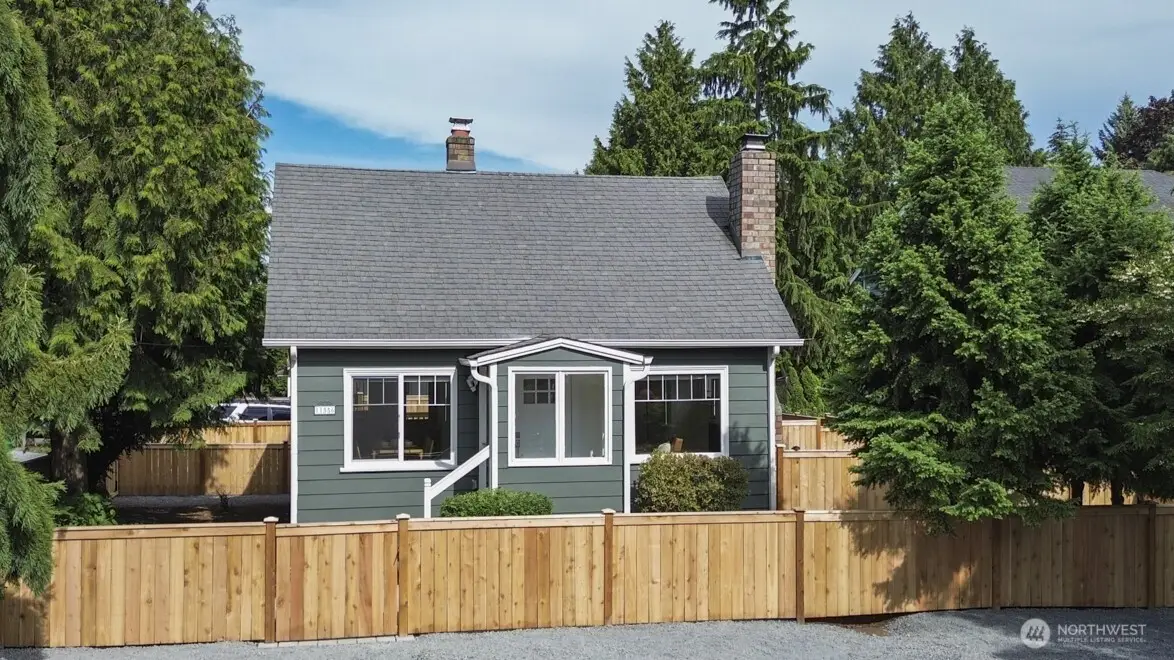 11556 17th Avenue Ne, Seattle, WA 98125 - #1
