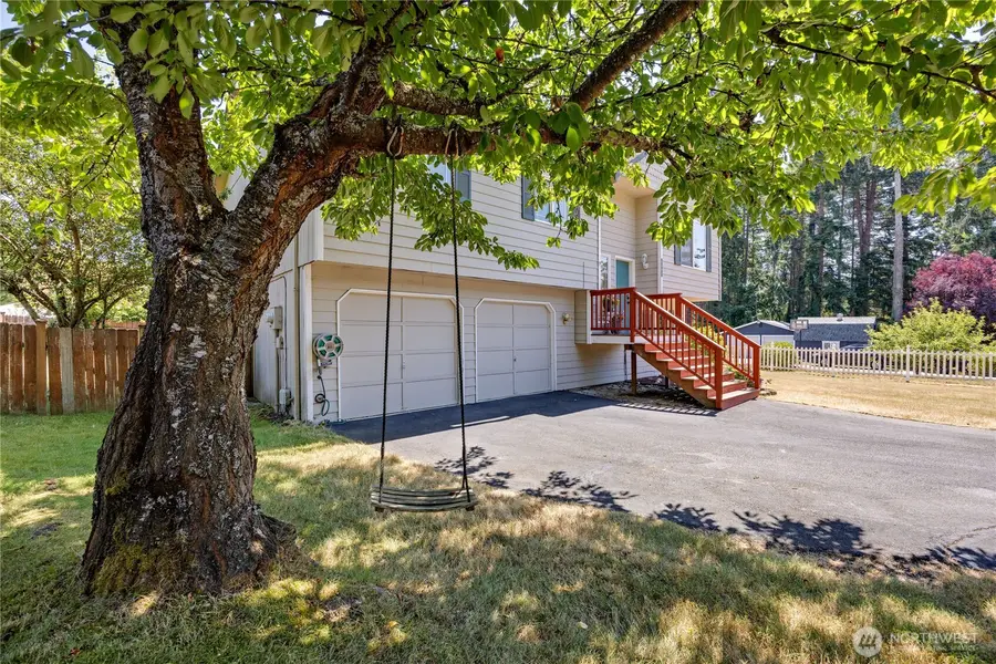 26202 Barrett Road Ne, Kingston, WA 98346 - #3