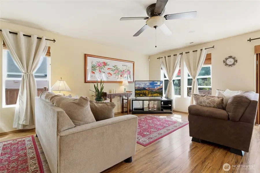 943 Candlestick Lane Sw, Olympia, WA 98512 - #3